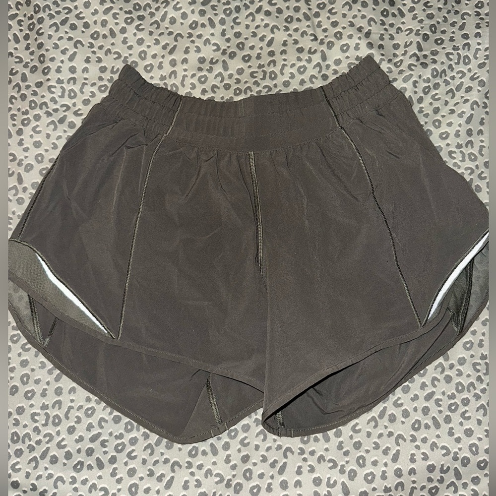 Lululemon hotty hot shorts